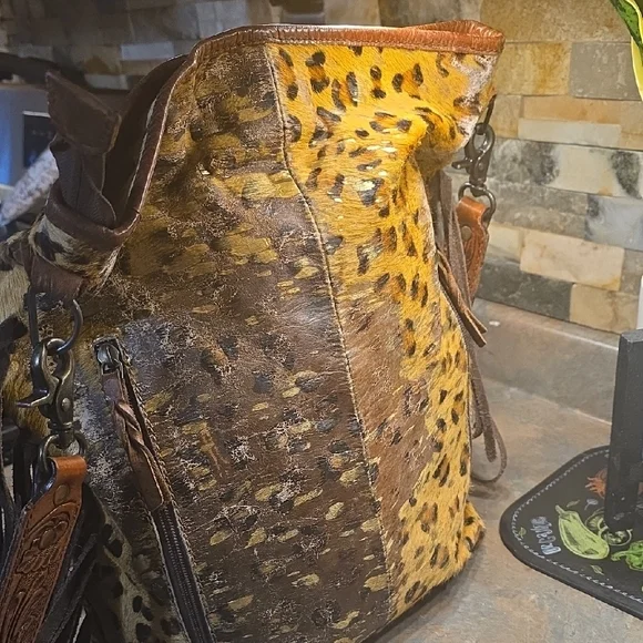 American Darling Leopard and Brown Fringe Shoulder Bag - Picture 3 of 10